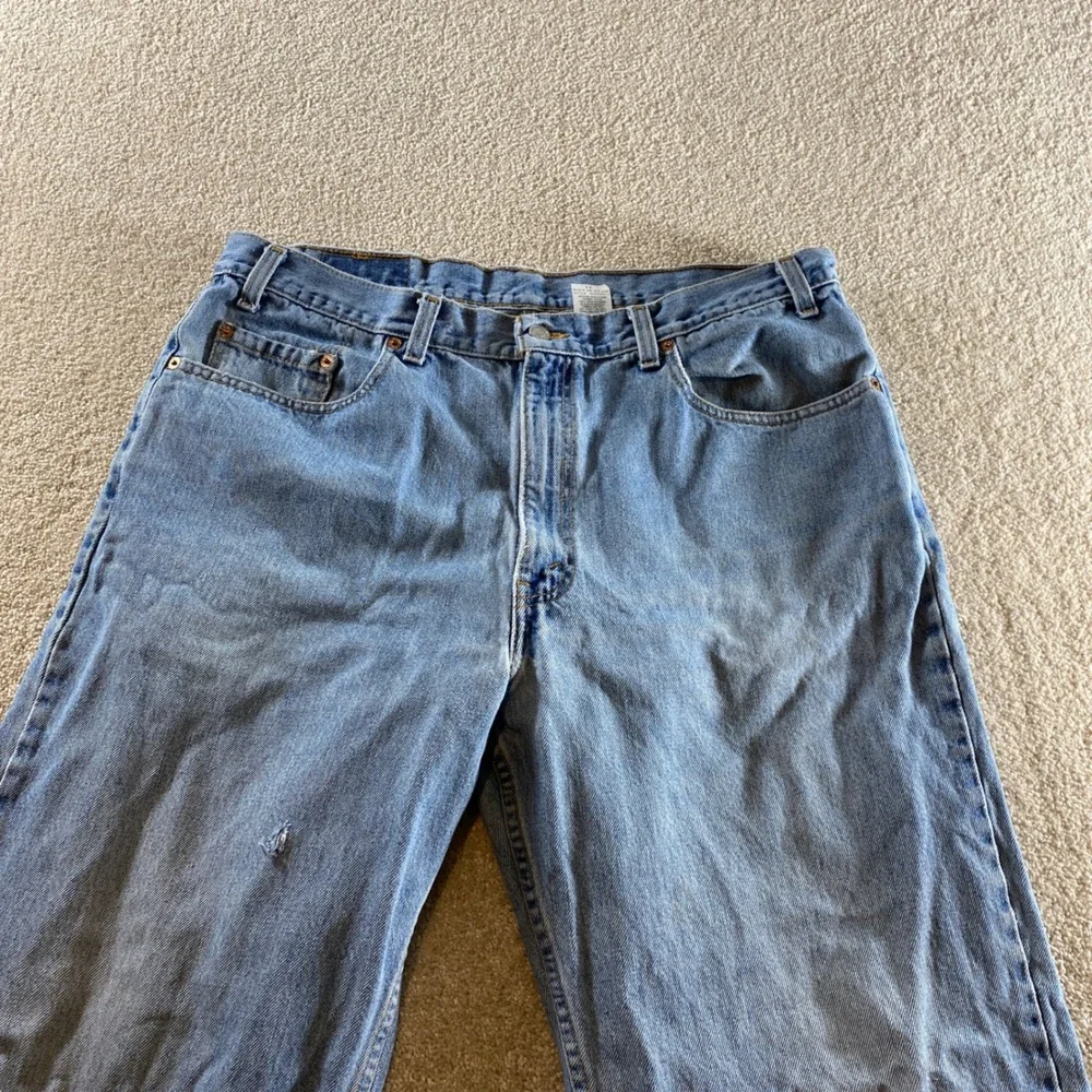 Levi 550 Relaxed Fit Mens 40x32 Light Blue Fair Distressed Vintage Tapered Jeans
